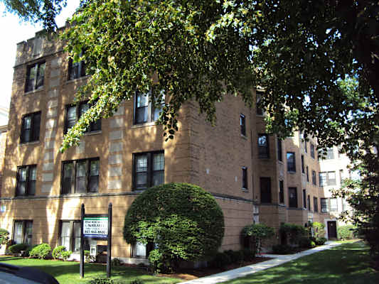 1406 - 1408 Elmwood Apartments property